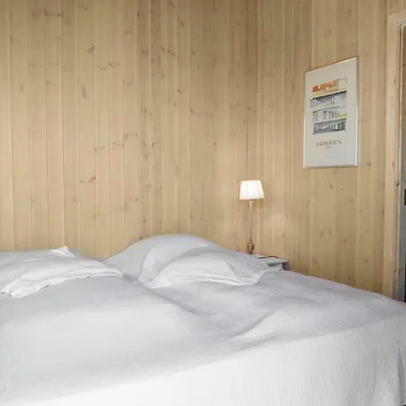 Five-bedroom In Tatil Evi Løkken