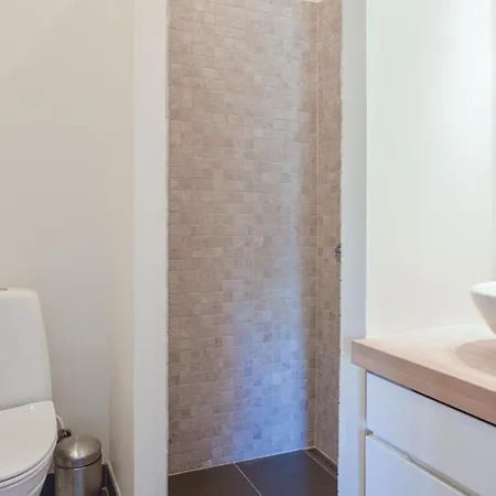 Five-bedroom In Tatil Evi Løkken