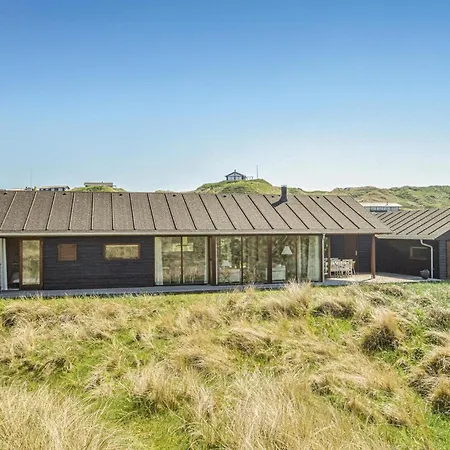 Five-bedroom In Vakantiehuis Løkken