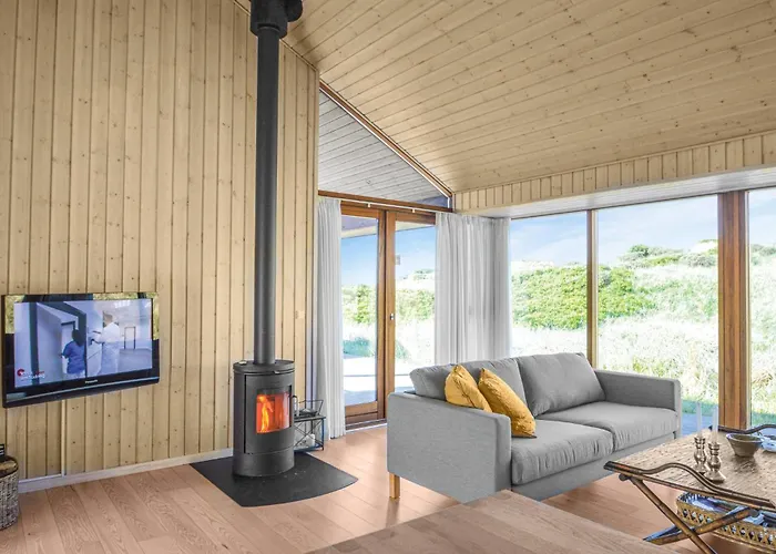 Σπίτι διακοπών Five-bedroom In Løkken